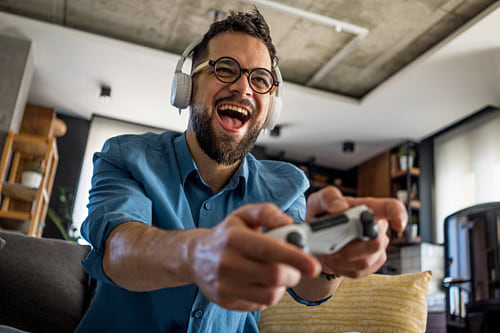 Cómo pagar una consola de última generación sin tarjeta 